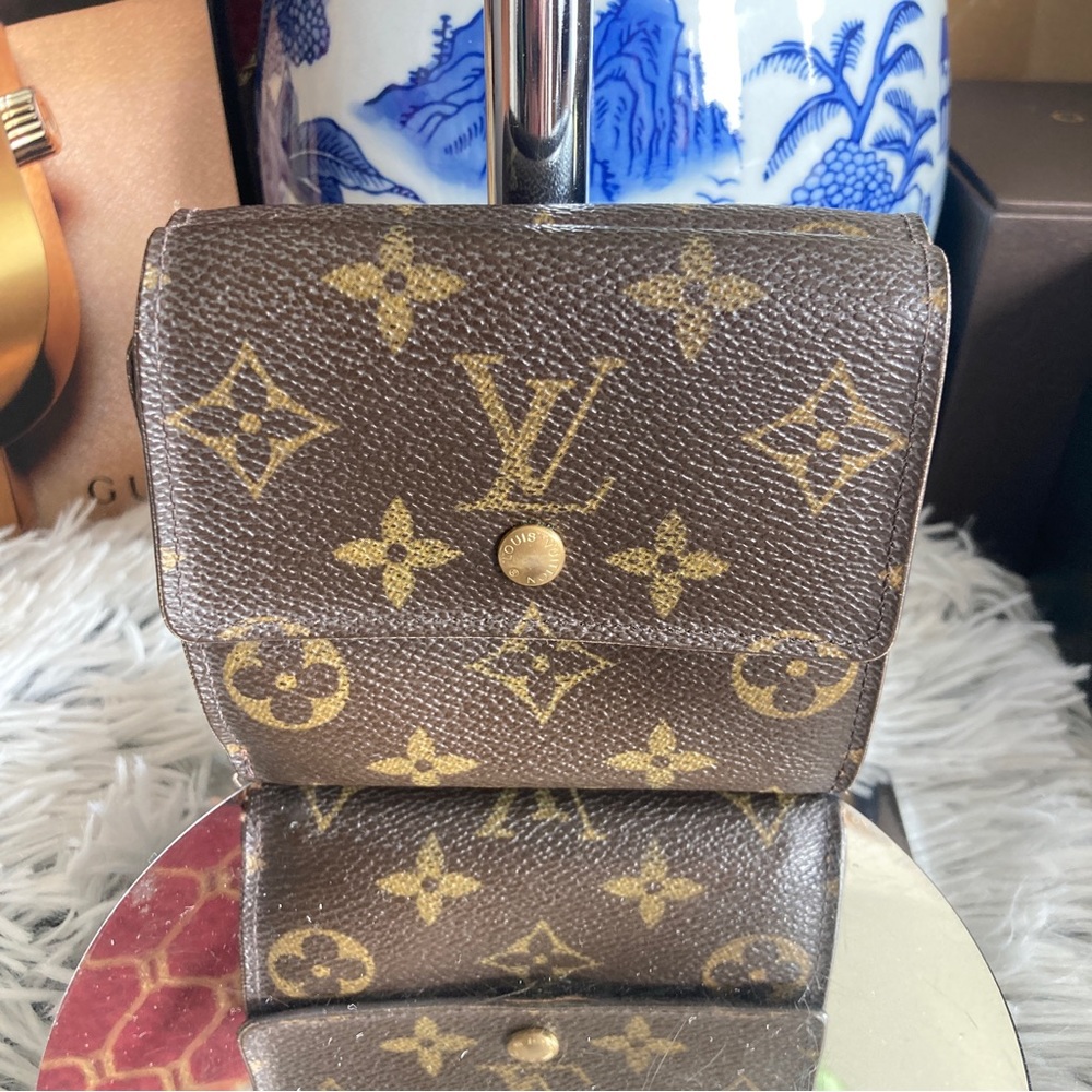 Louis vuitton bifild wallet